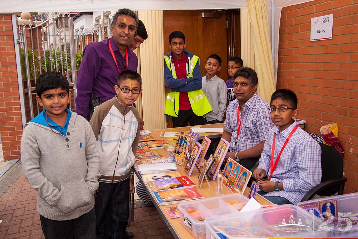 ©1987-2017 SKS Swaminarayan Temple East London